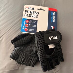 NWTS Fila fitness gloves black size M/L